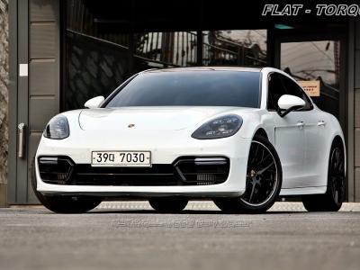 2019 Porsche Panamera