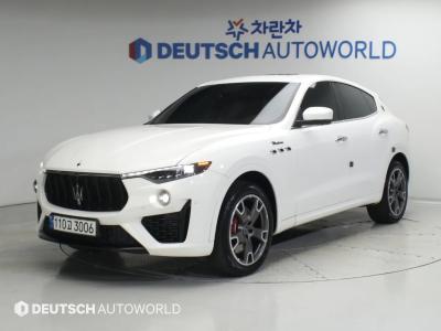 2022 Maserati Levante