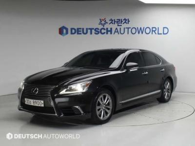 2013 Lexus LS