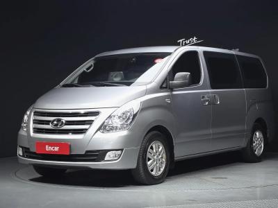 2018 Hyundai Starex