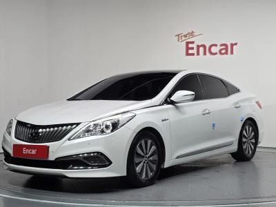 2016 Hyundai Grandeur