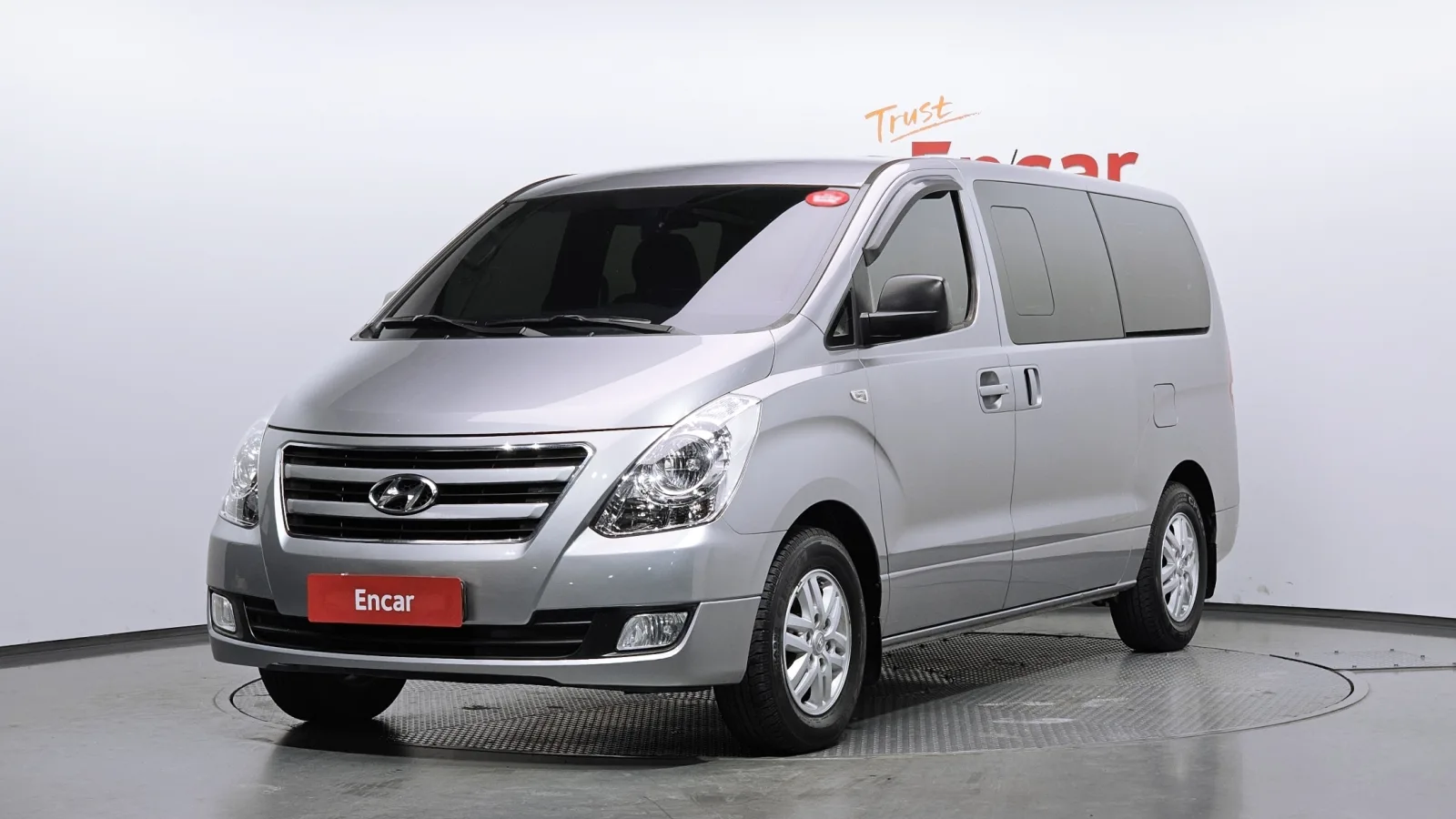 2017 Hyundai Starex