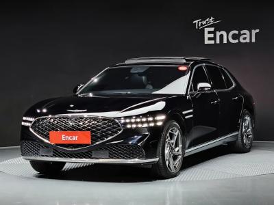 2023 Genesis G90