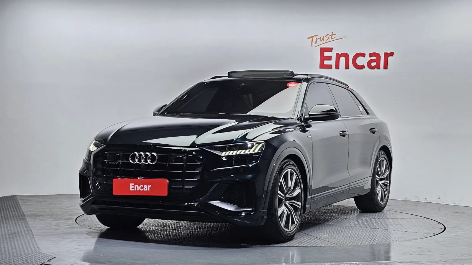 2021 Audi Q8