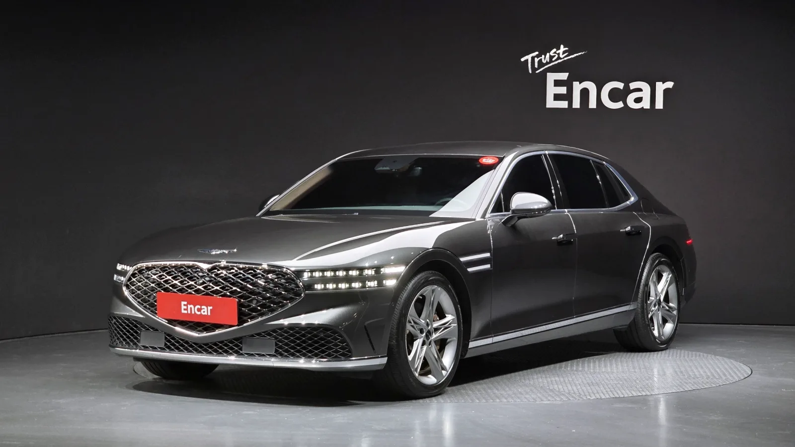 2023 Genesis G90