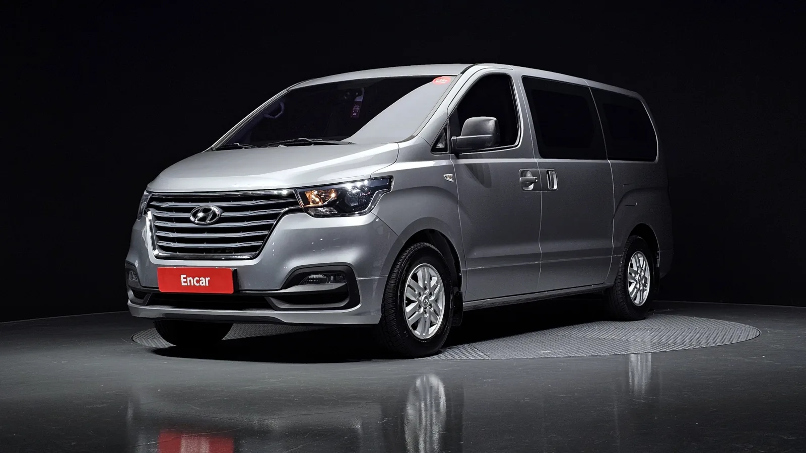 2019 Hyundai Starex