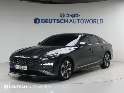 2022 Kia K8