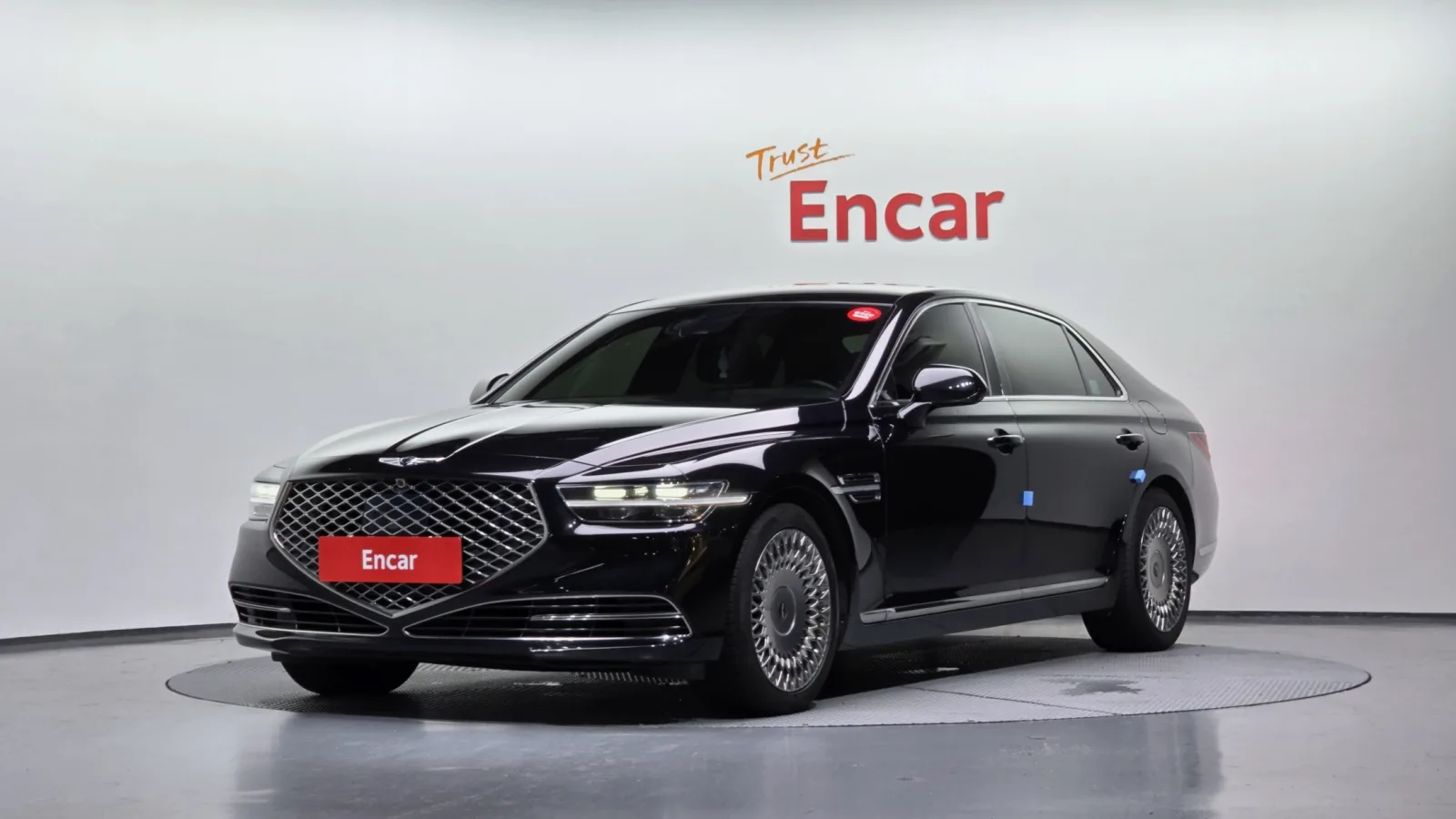 2021 Genesis G90