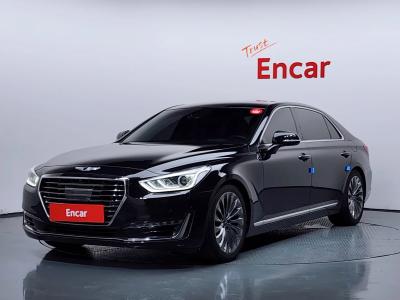 2017 Genesis EQ900