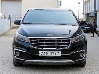 2015 Kia Carnival