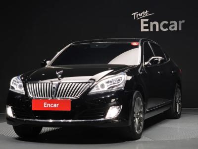 2015 Hyundai Equus