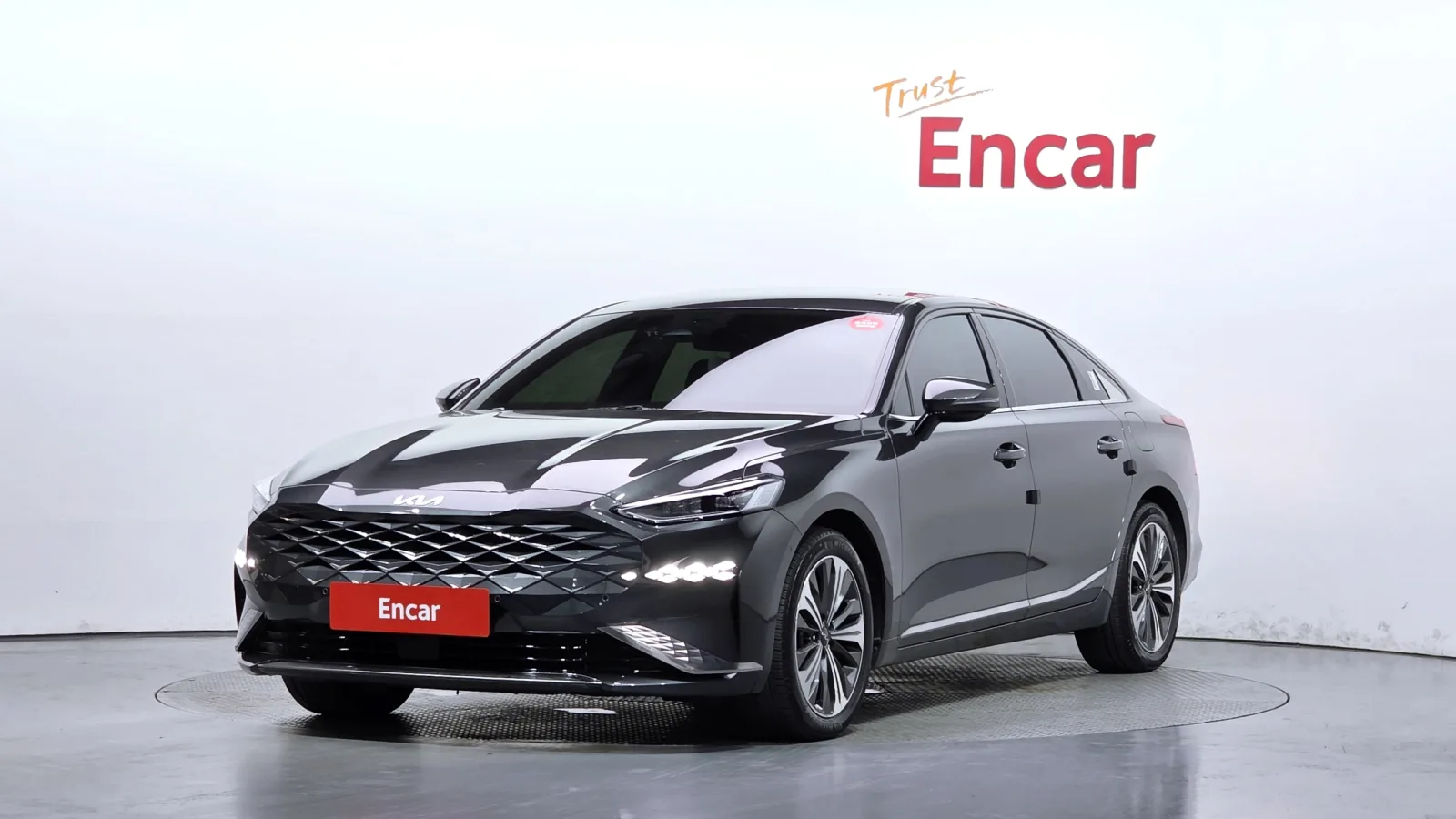 2023 Kia K8