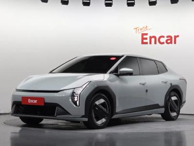 2026 Kia EV4