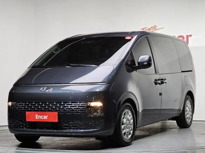 2023 Hyundai Staria