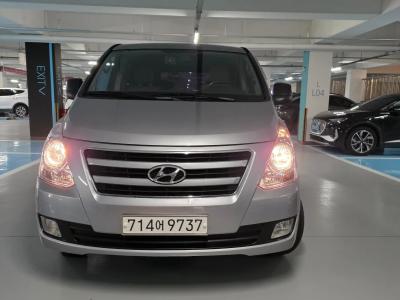 2016 Hyundai Starex