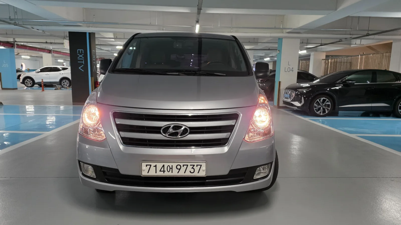2016 Hyundai Starex
