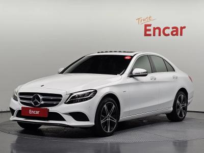 2020 Mercedes-Benz C-Class