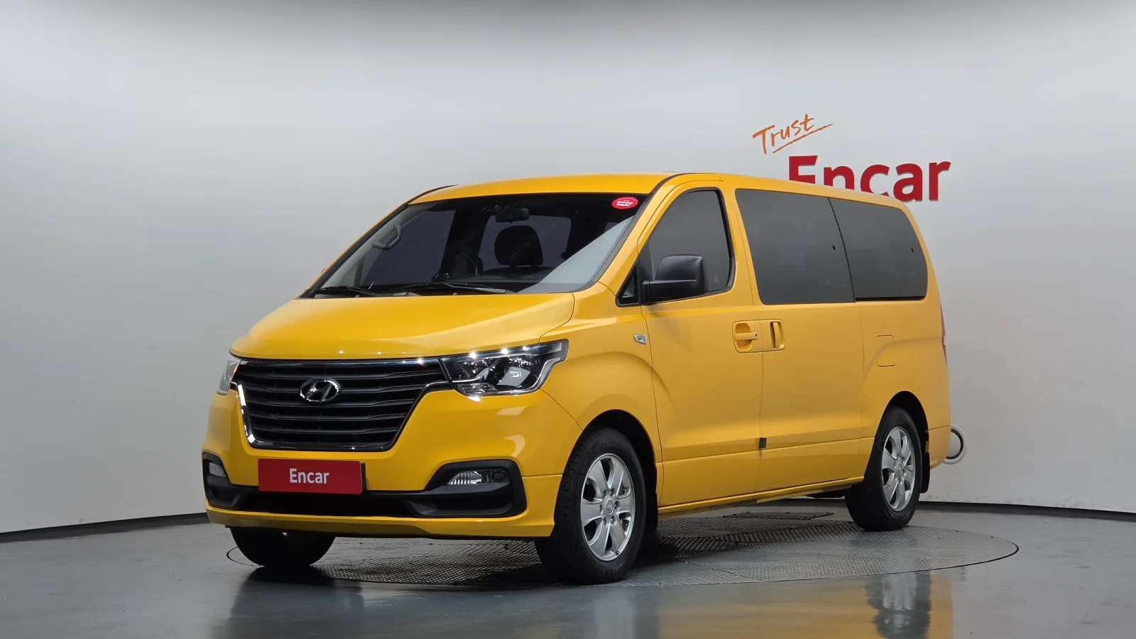 2020 Hyundai Starex