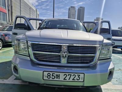 2010 Dodge Dakoda