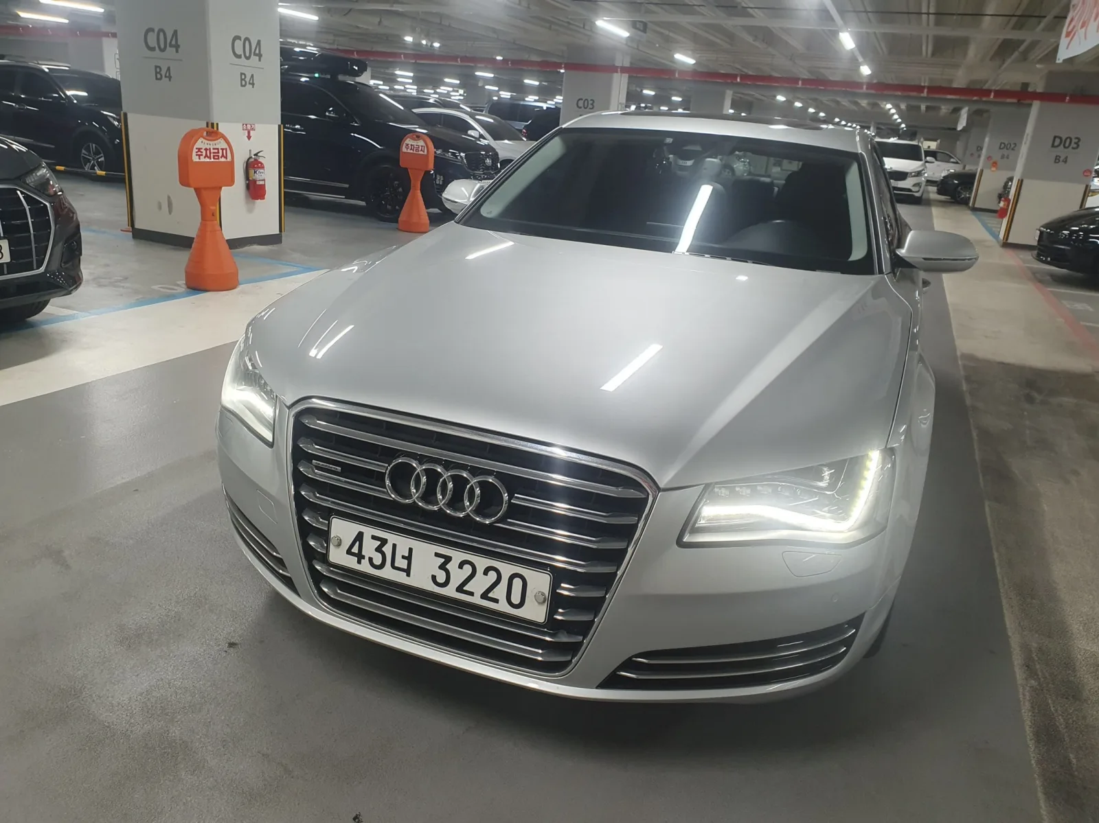2011 Audi A8