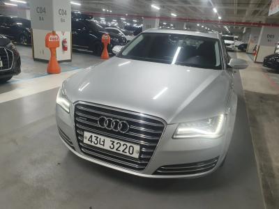 2011 Audi A8