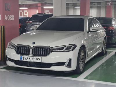 2021 BMW 5-Series