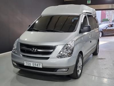 2009 Hyundai Starex