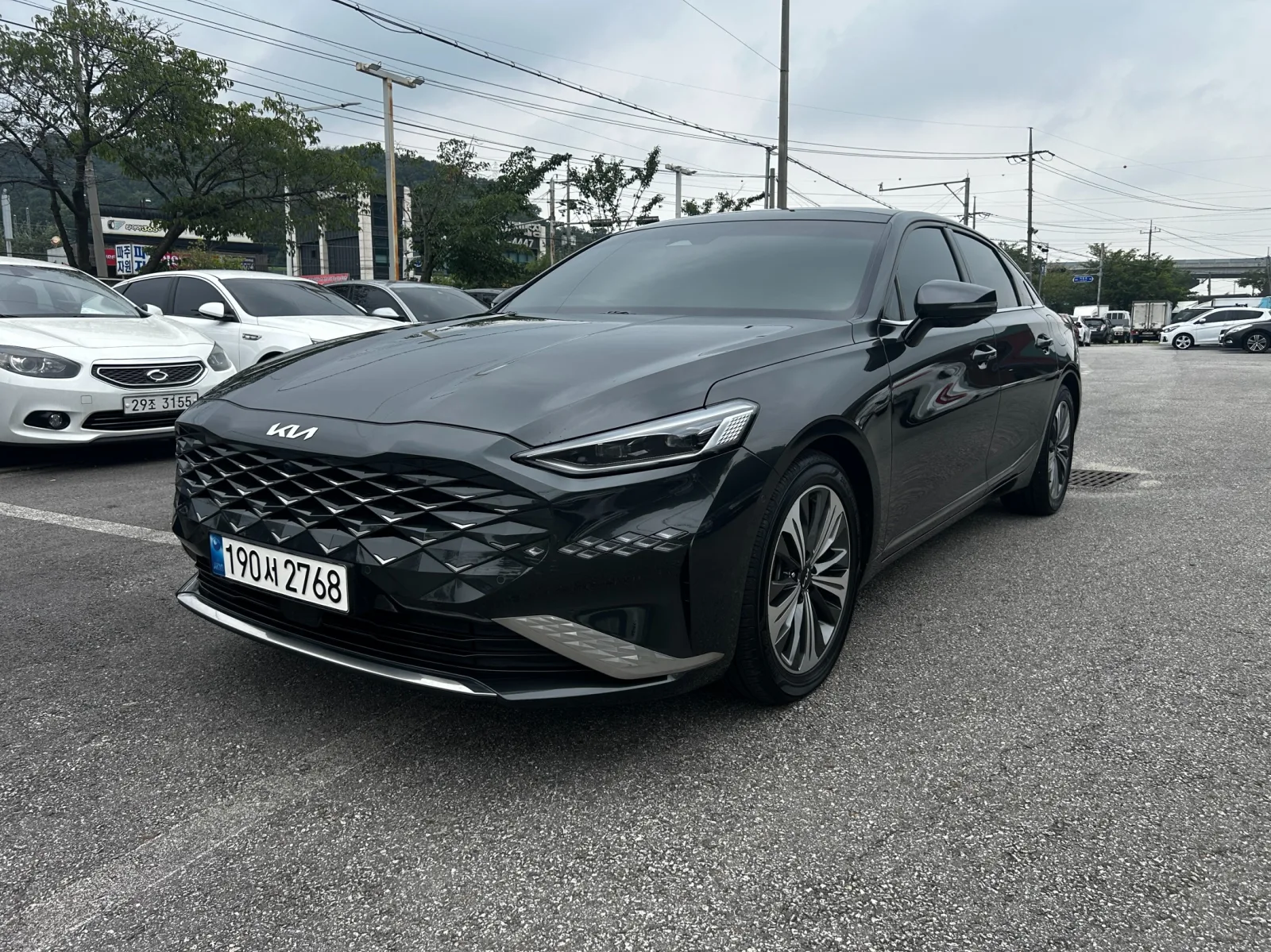 2023 Kia K8