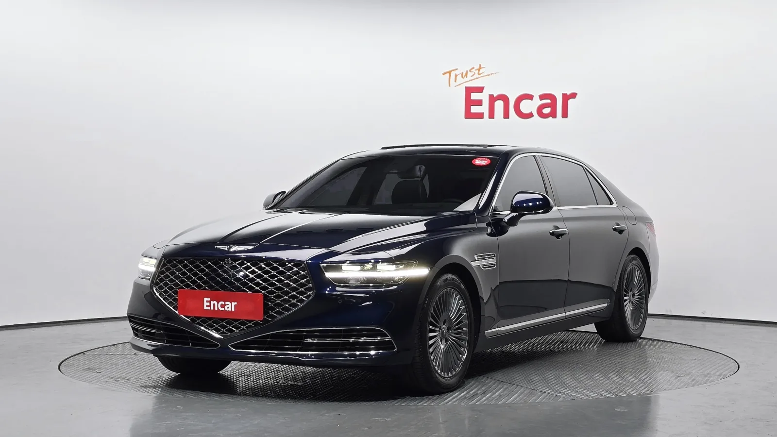 2020 Genesis G90