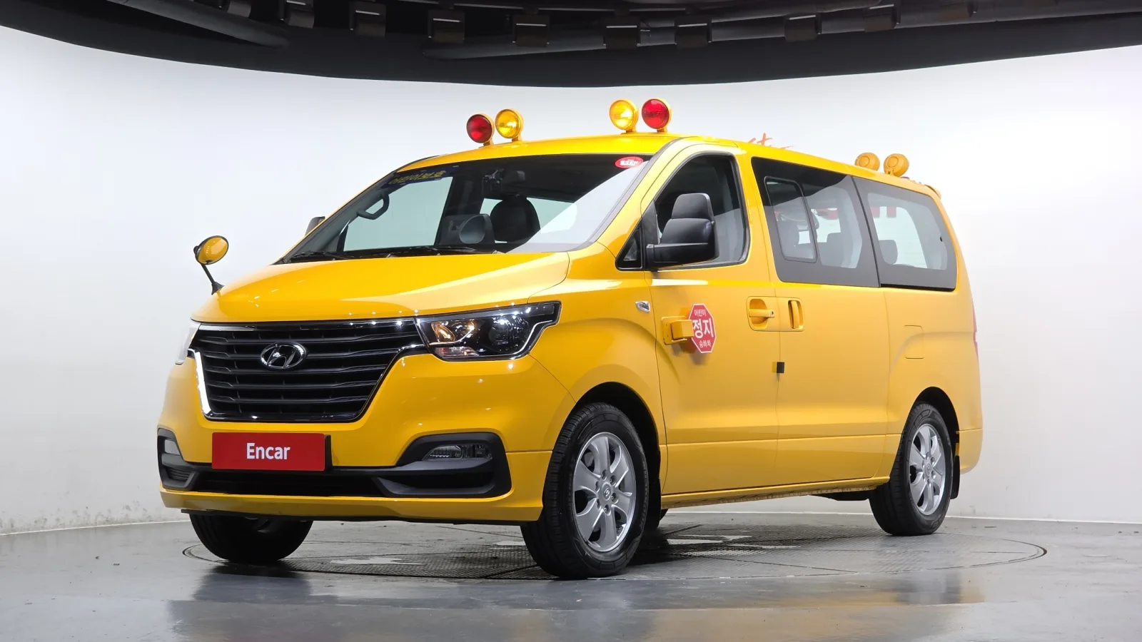 2021 Hyundai Starex