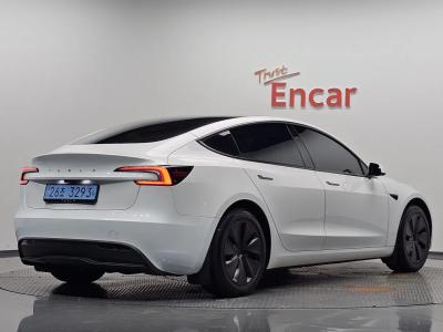 2025 Tesla Model 3