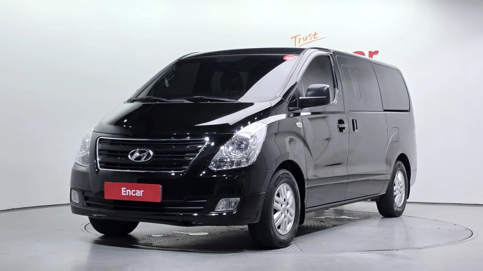 2016 Hyundai Starex