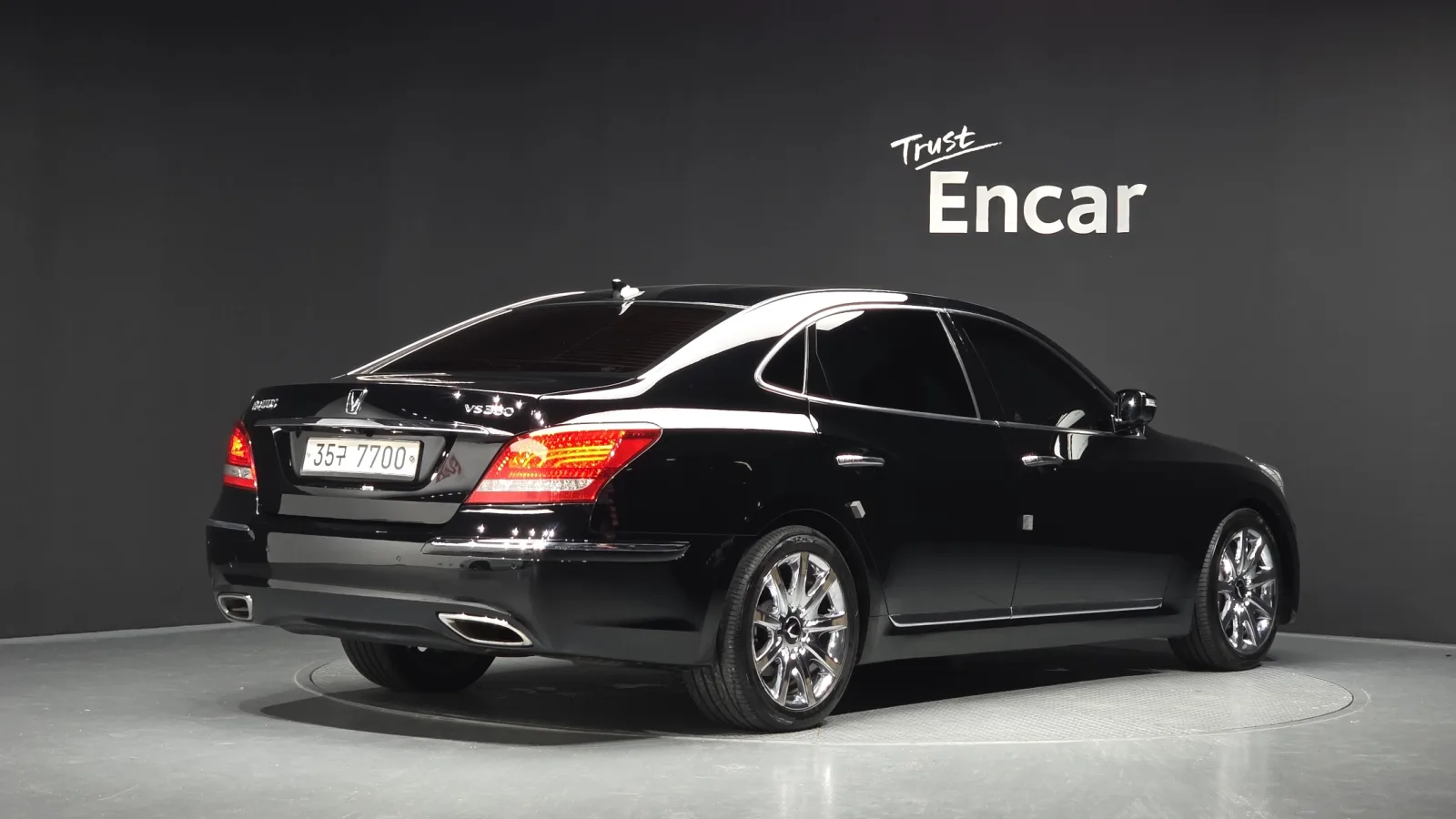 2012 Hyundai Equus
