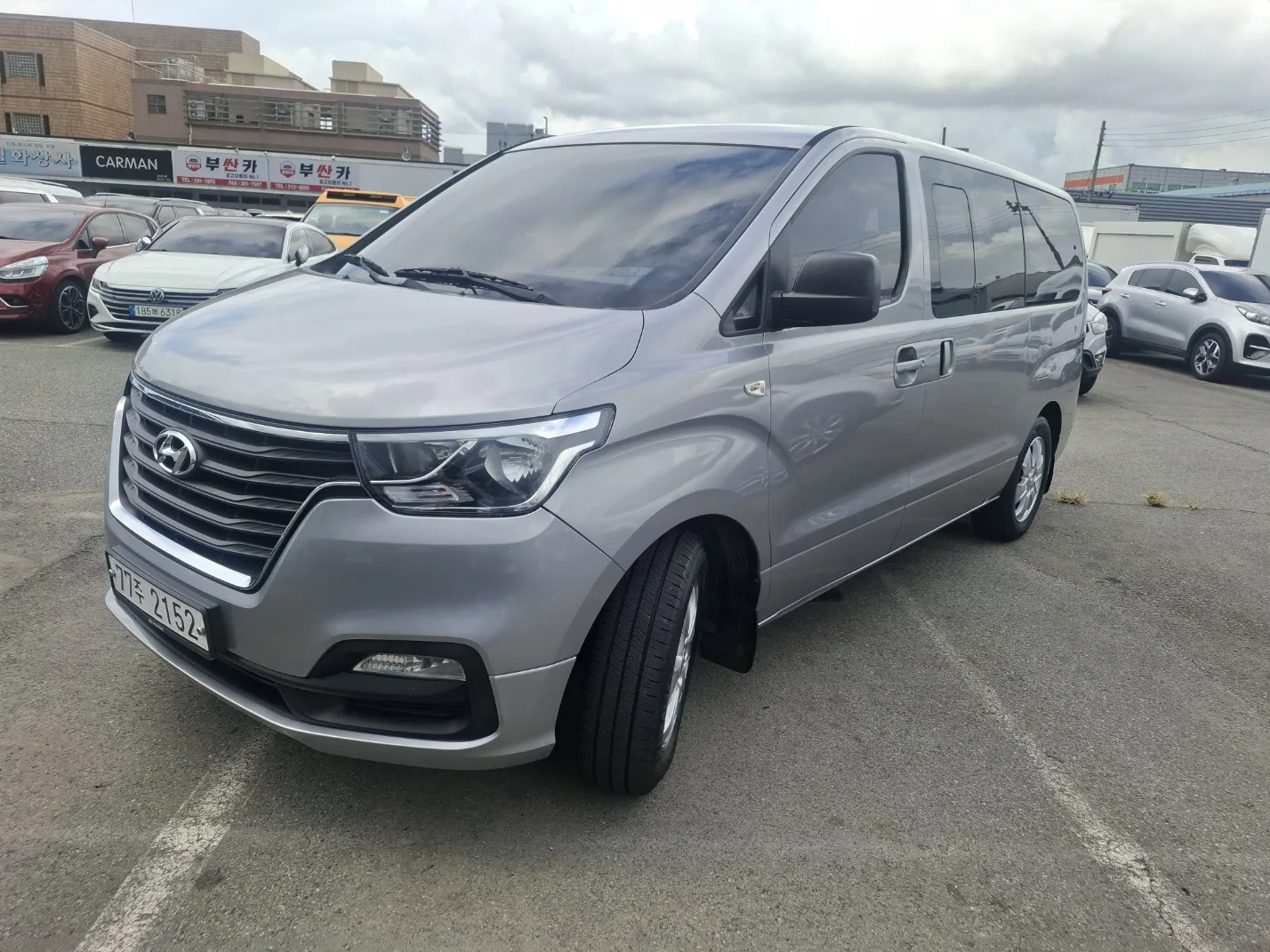2019 Hyundai Starex