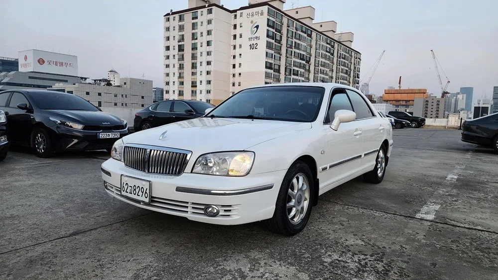 2004 Hyundai Grandeur