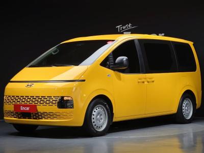 2023 Hyundai Staria