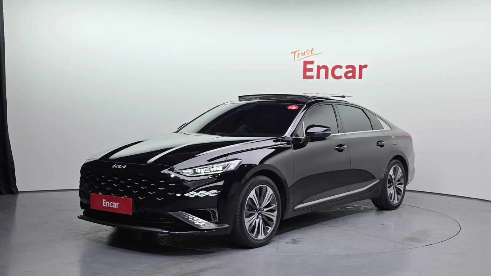 2022 Kia K8