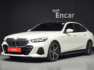 2025 BMW 5-Series