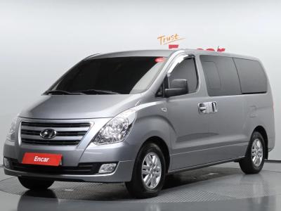 2016 Hyundai Starex