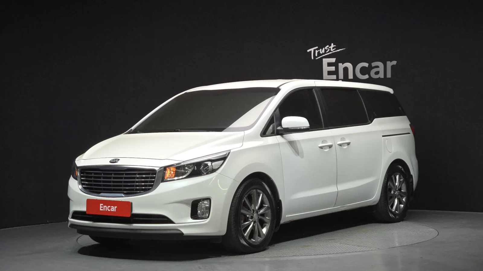 2016 Kia Carnival