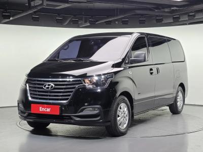 2018 Hyundai Starex
