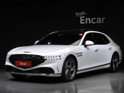 2023 Genesis G90