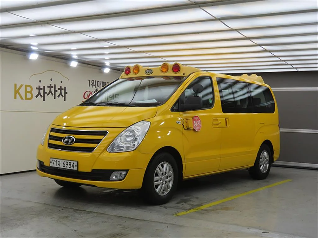 2018 Hyundai Starex