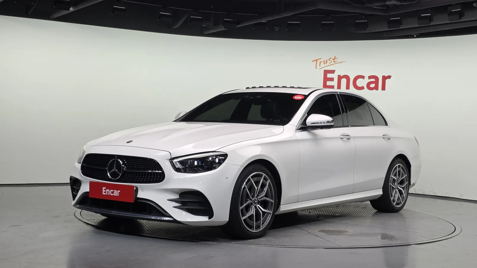 2021 Mercedes-Benz E-Class