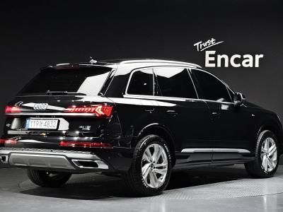 2022 Audi Q7