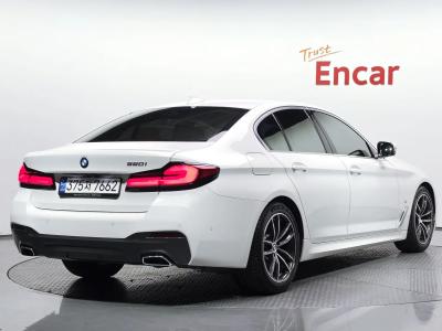 2022 BMW 5-Series