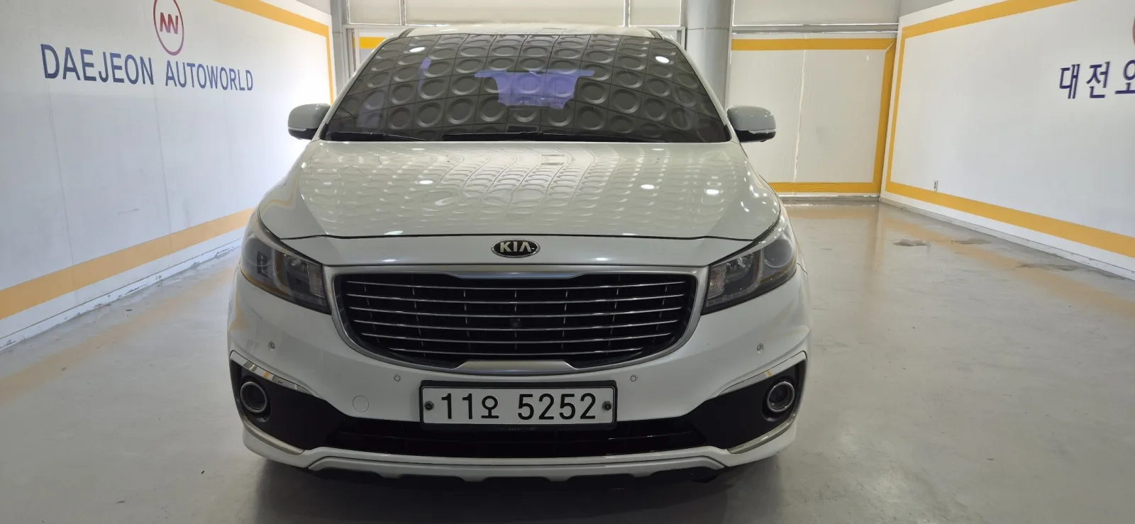 2016 Kia Carnival