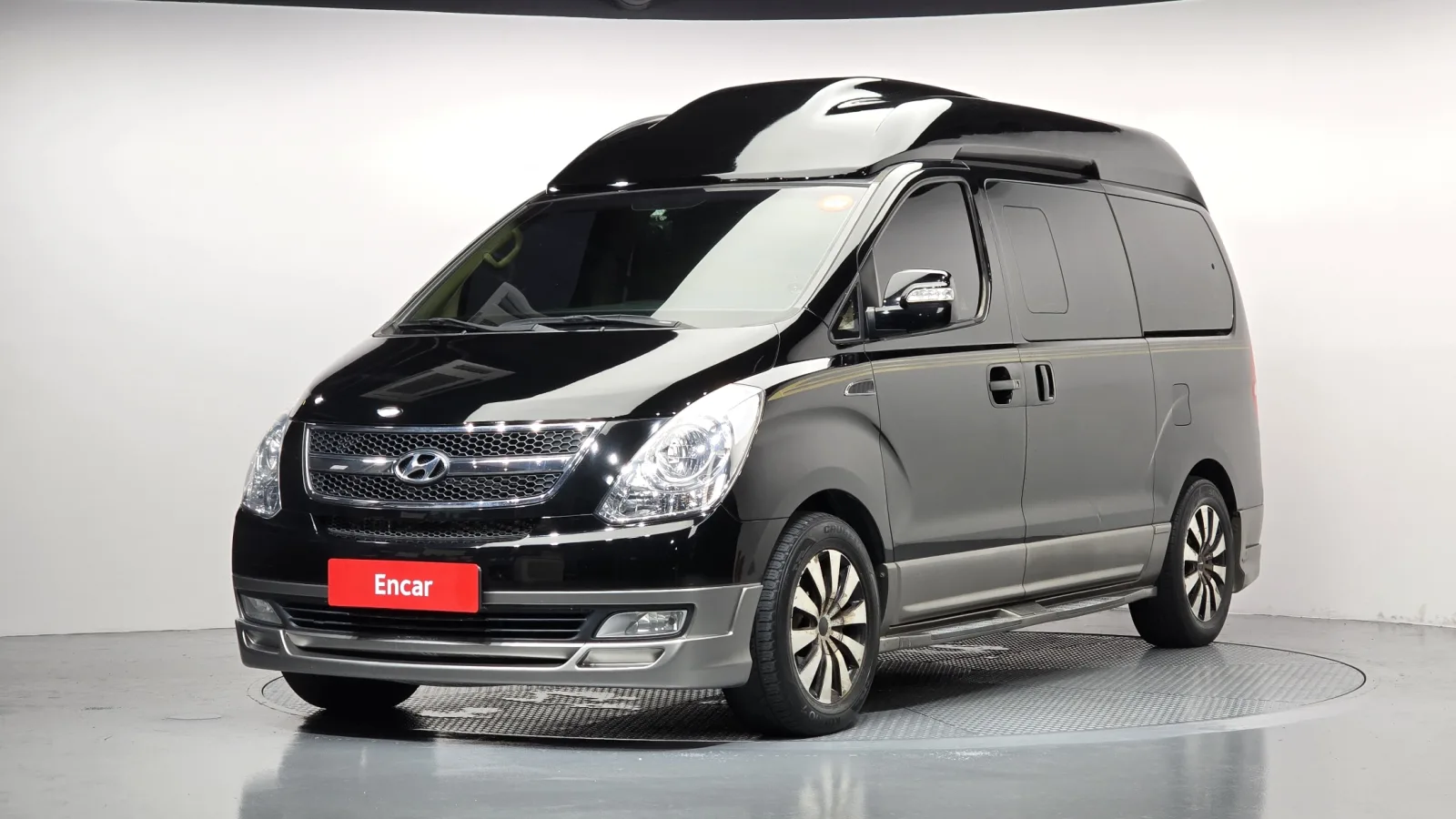 2013 Hyundai Starex