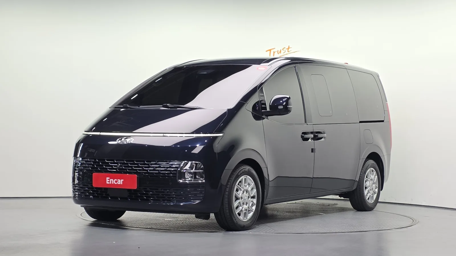 2022 Hyundai Staria