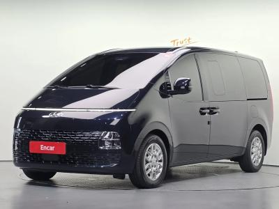 2022 Hyundai Staria